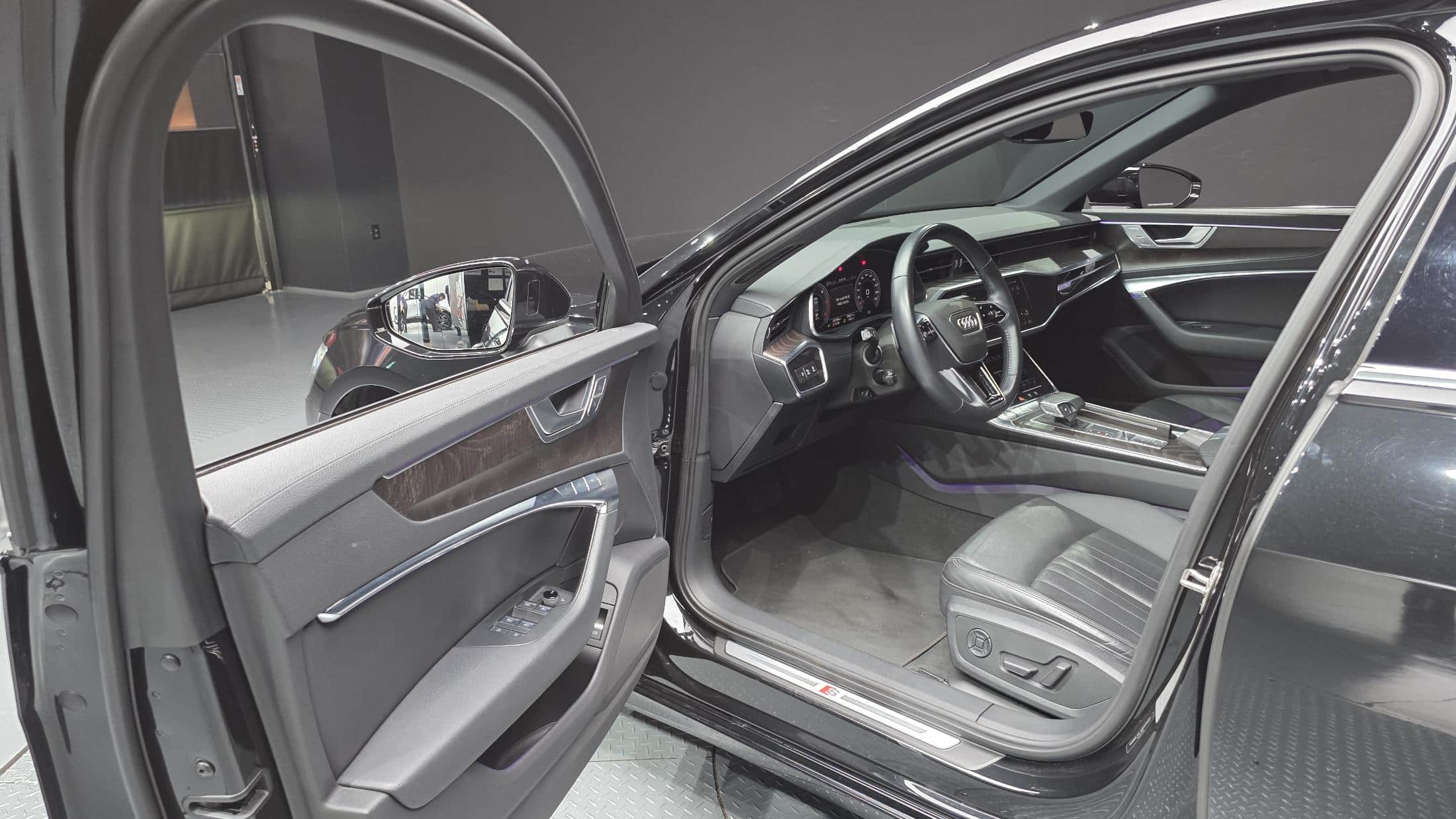 2020 AUDI A6 40 TDI Quattro Premium