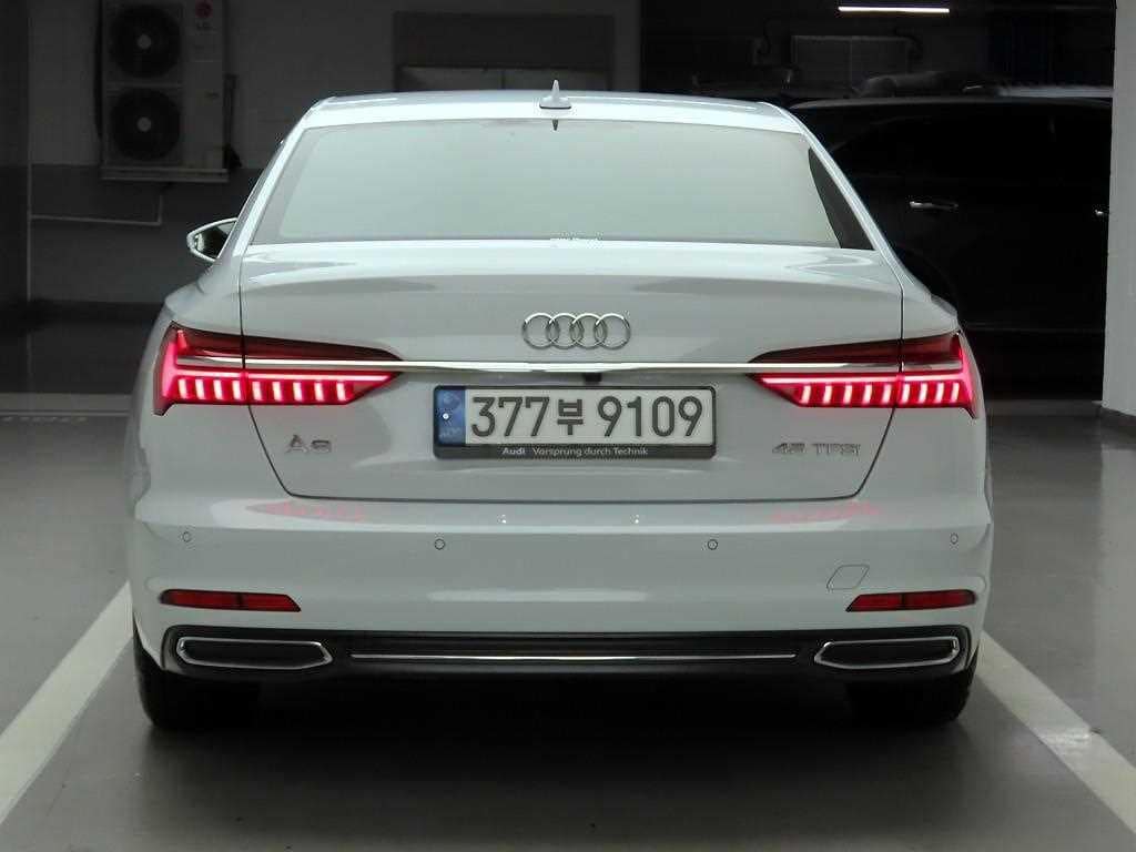 2021 AUDI A6 - 2021 アウディ A6