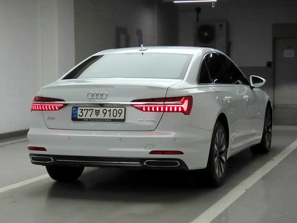 2021 AUDI A6 - 2021 アウディ A6