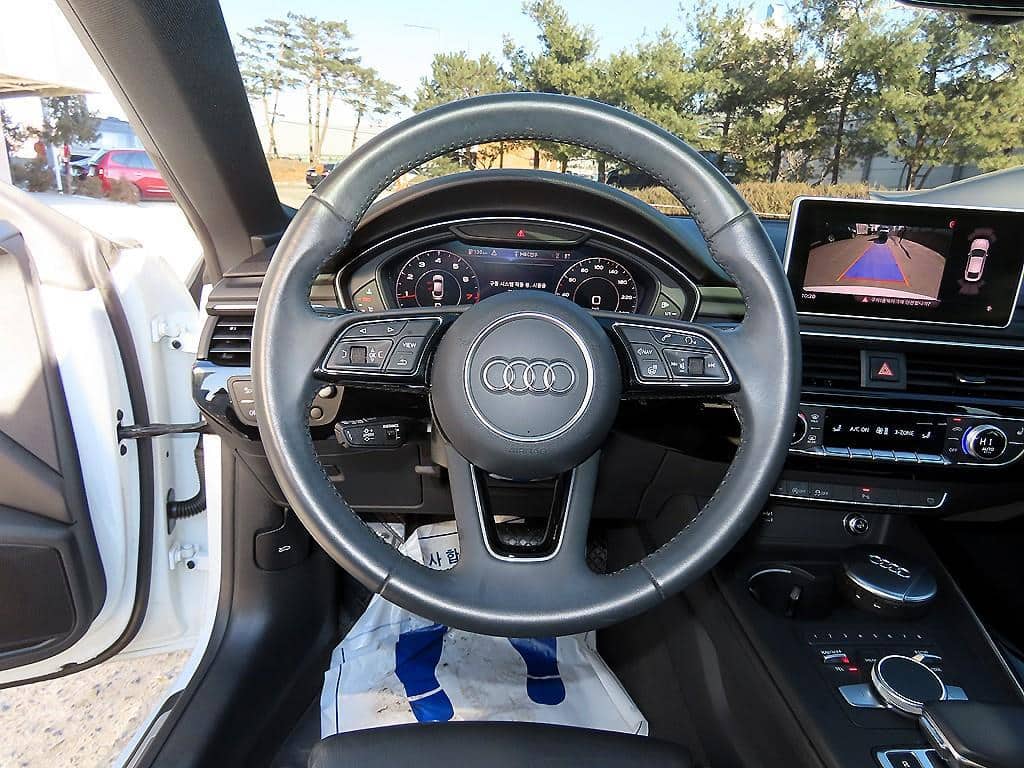 2019 AUDI A5 - 2019 アウディ A5
