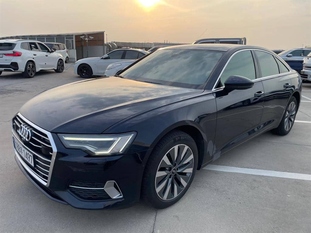 2021 AUDI A6 - 2021 أودي A6