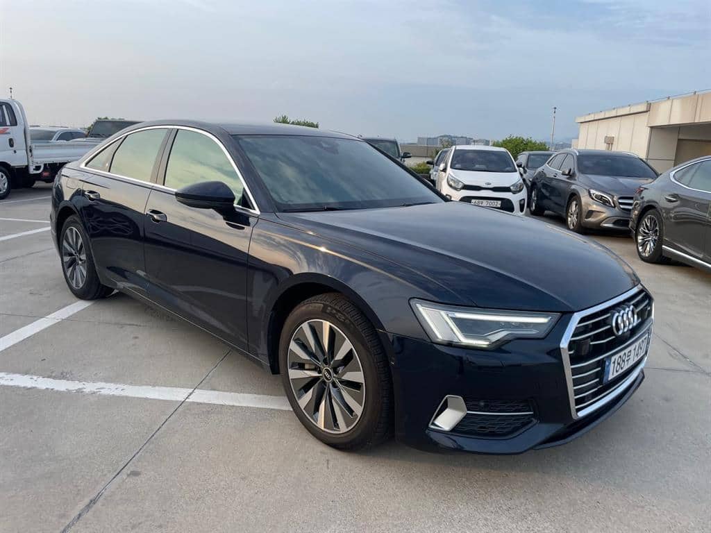 2021 AUDI A6 - 2021 أودي A6