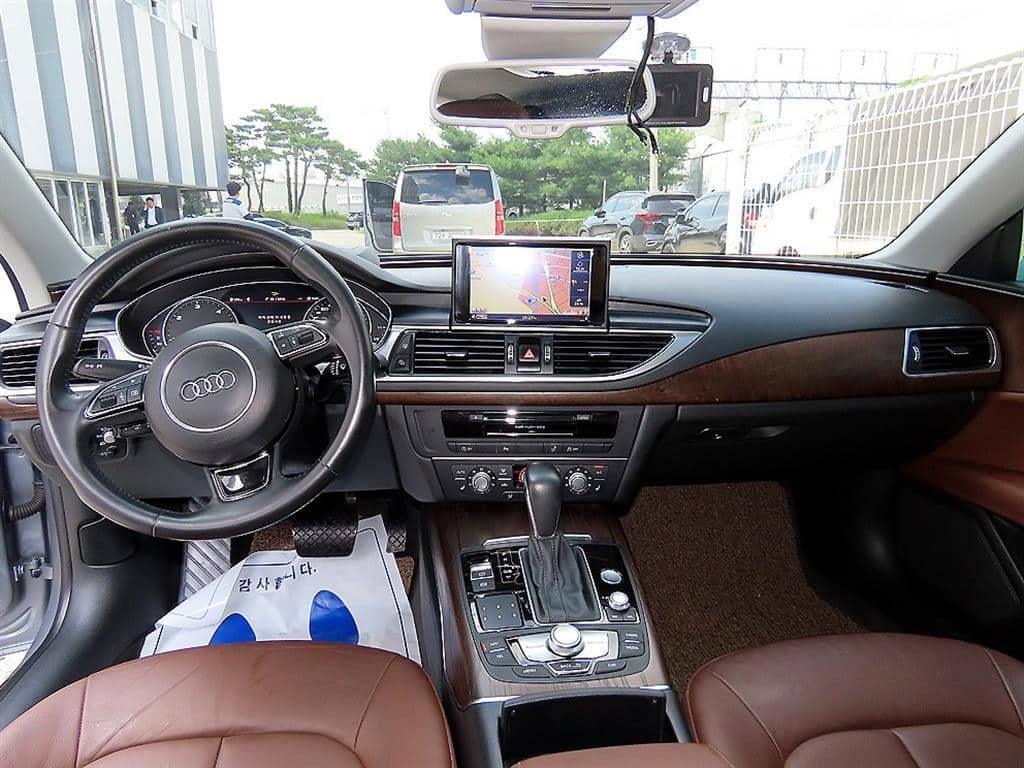2016 AUDI A7