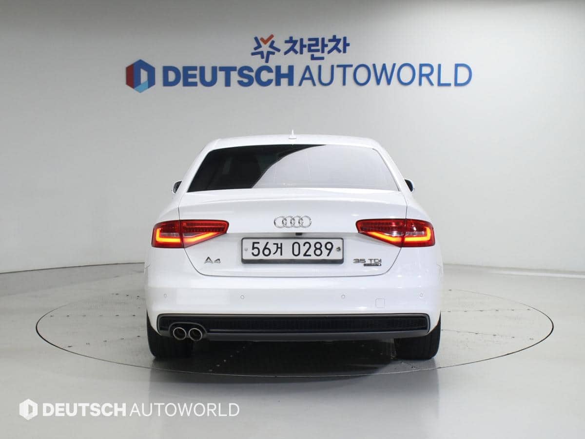 2016 AUDI A4 - 2016 アウディ A4