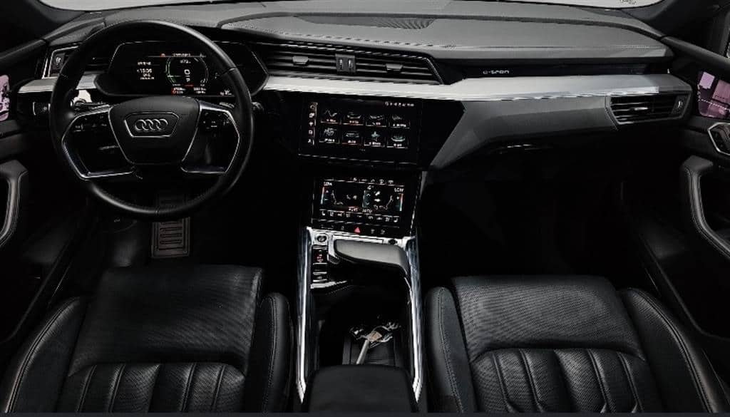 2021 AUDI E- TRON