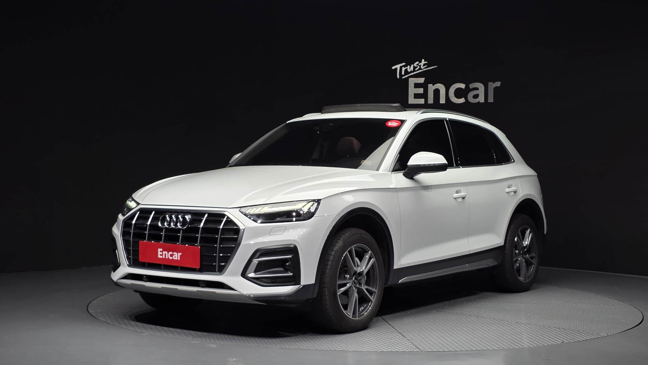 2022 AUDI Q5 40 TDI Quattro