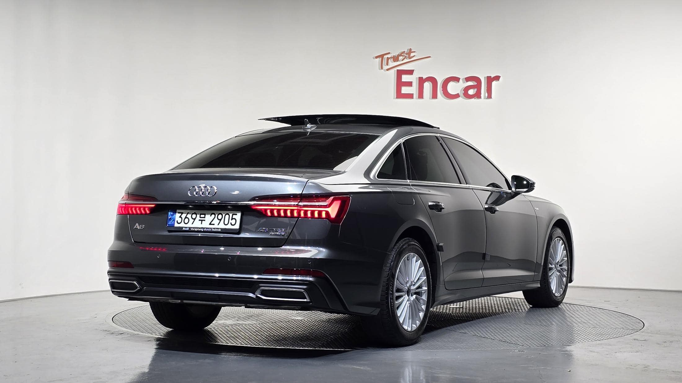 2021 AUDI A6 45 TFSI Premium - 2021 أودي A6