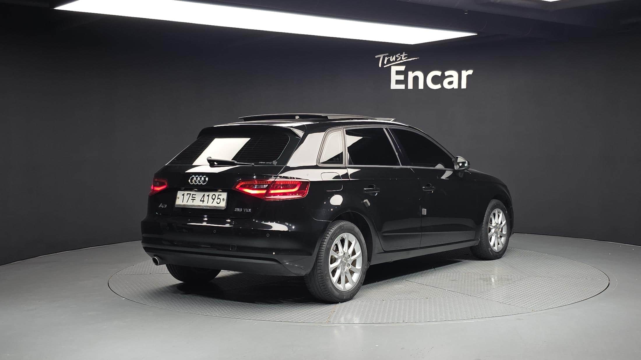 2015 AUDI A3 25 TDI Dynamic Sportback