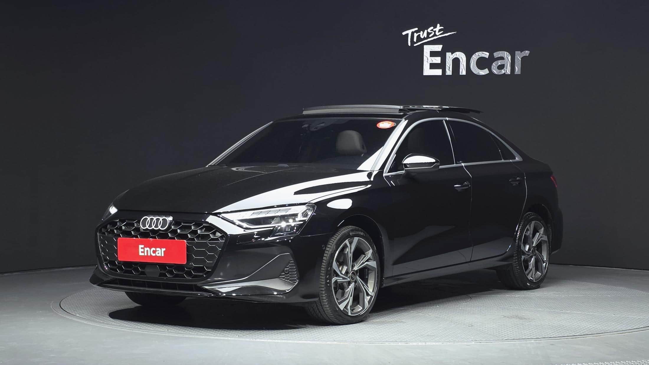 2025 AUDI A3 40 TFSI