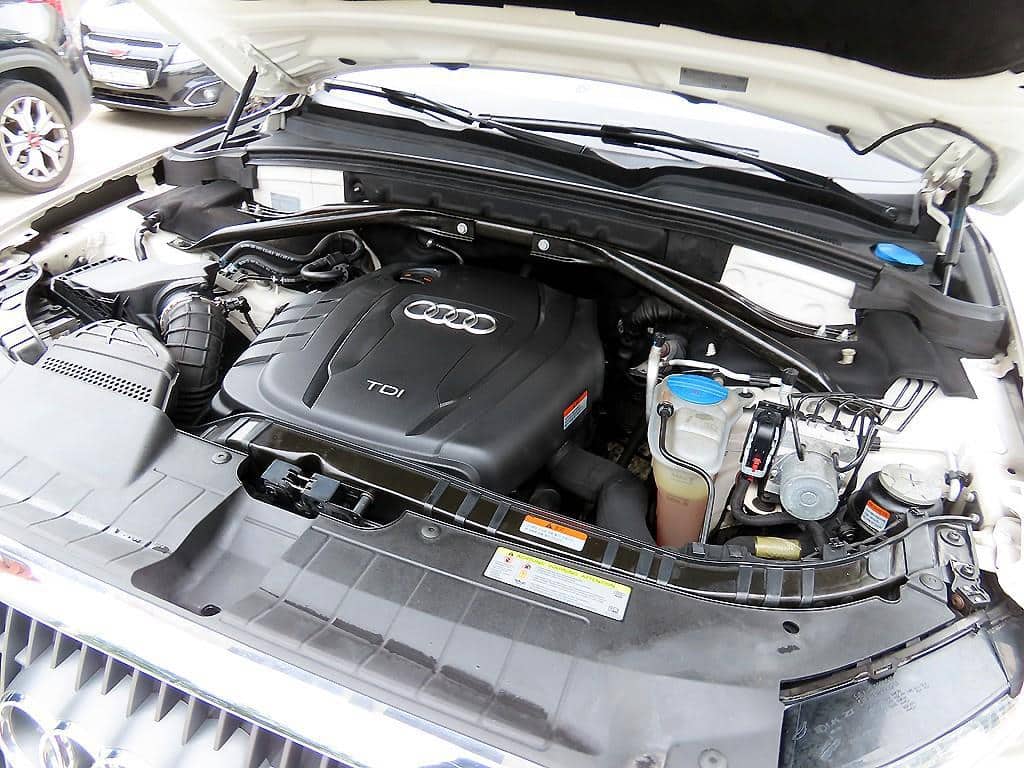 2012 AUDI Q5