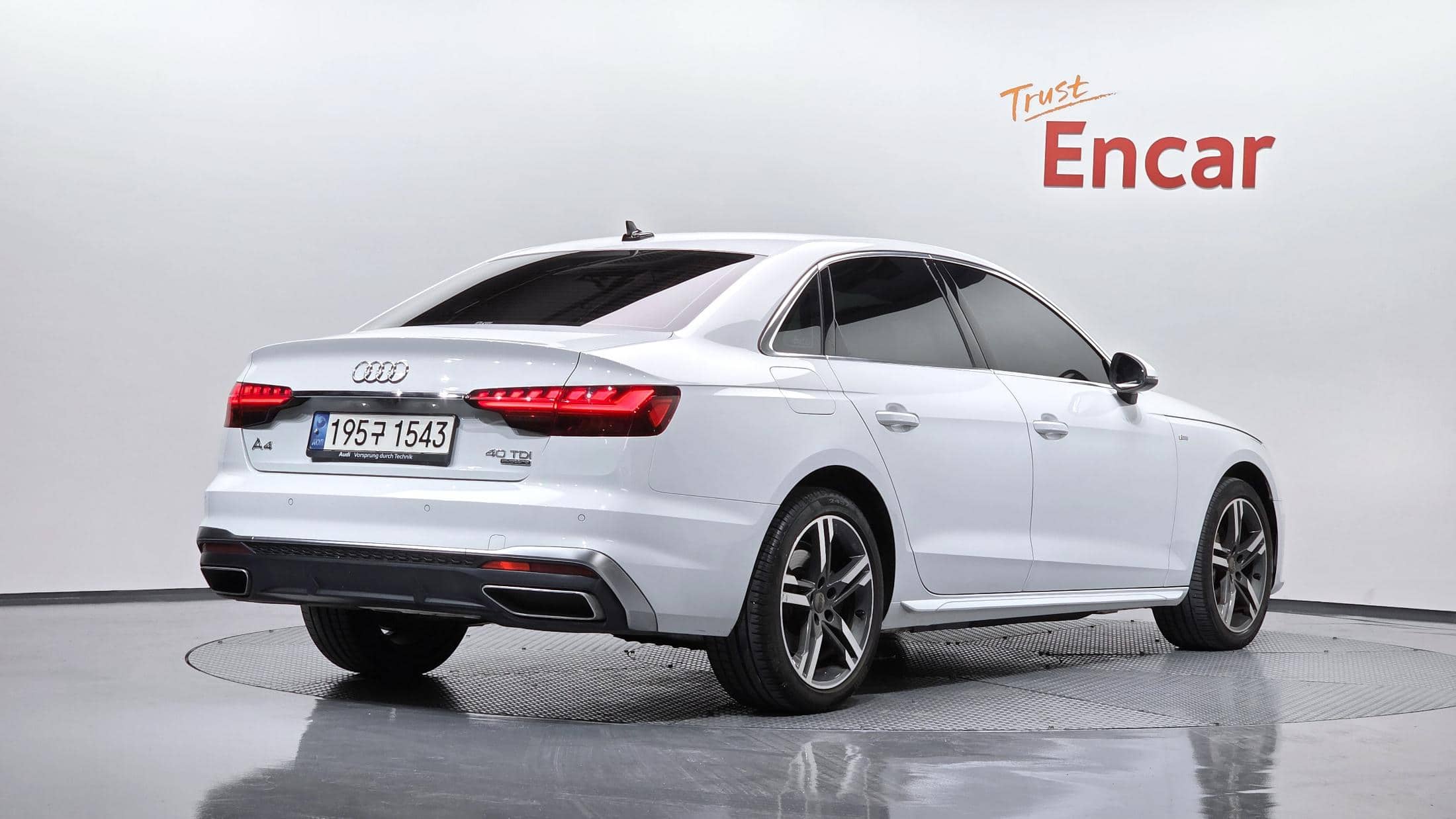 2021 AUDI A4 40 TDI Quattro Premium