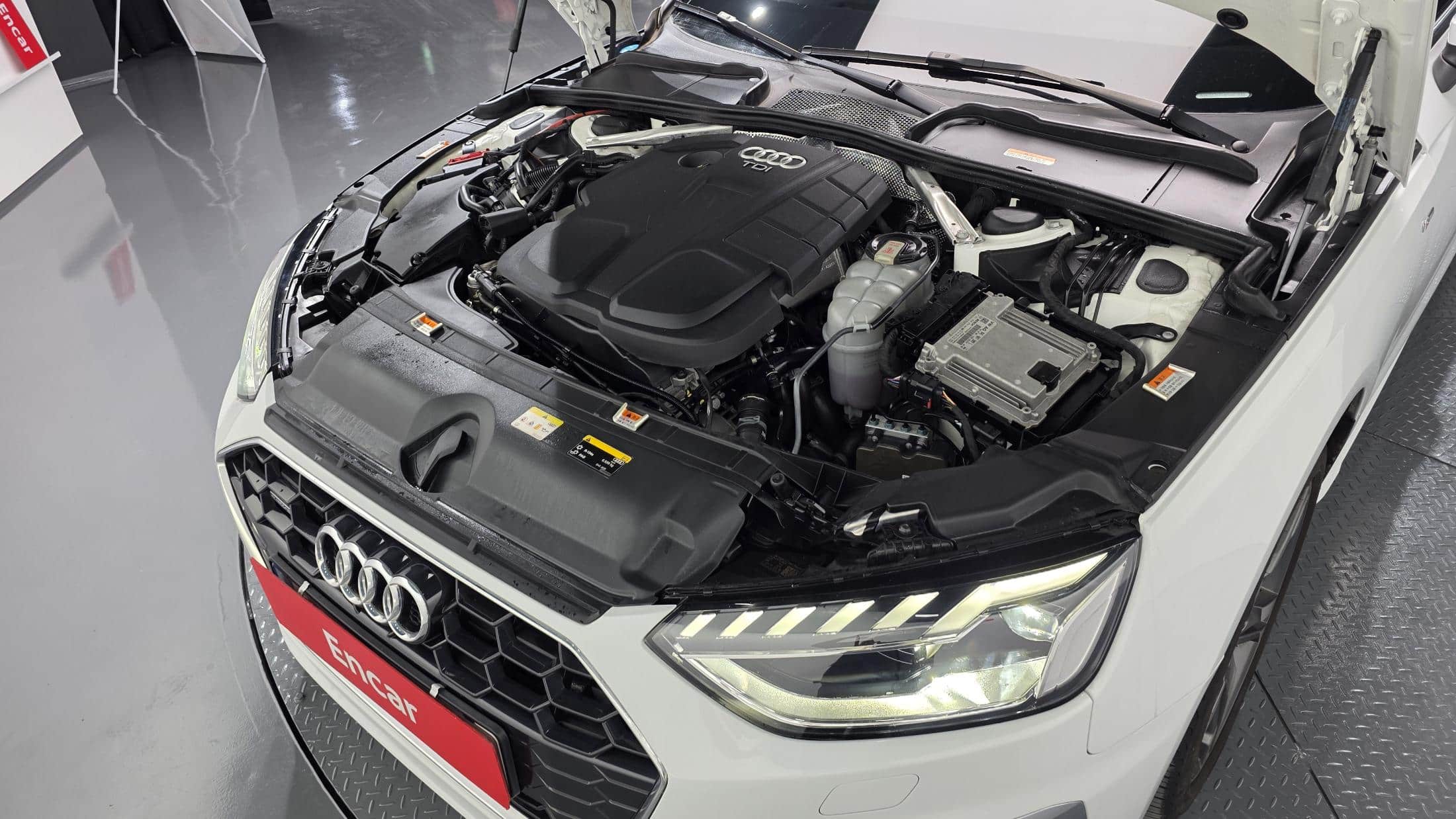2021 AUDI A4 40 TDI Quattro Premium