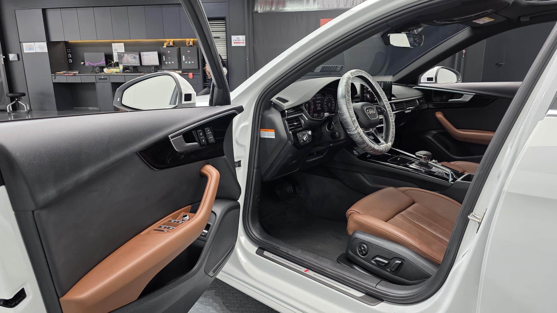 2021 AUDI A4 40 TDI Quattro Premium