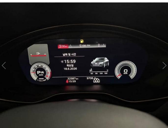 2021 AUDI A4 45 TFSI Quattro Premium - 2021 أودي A4