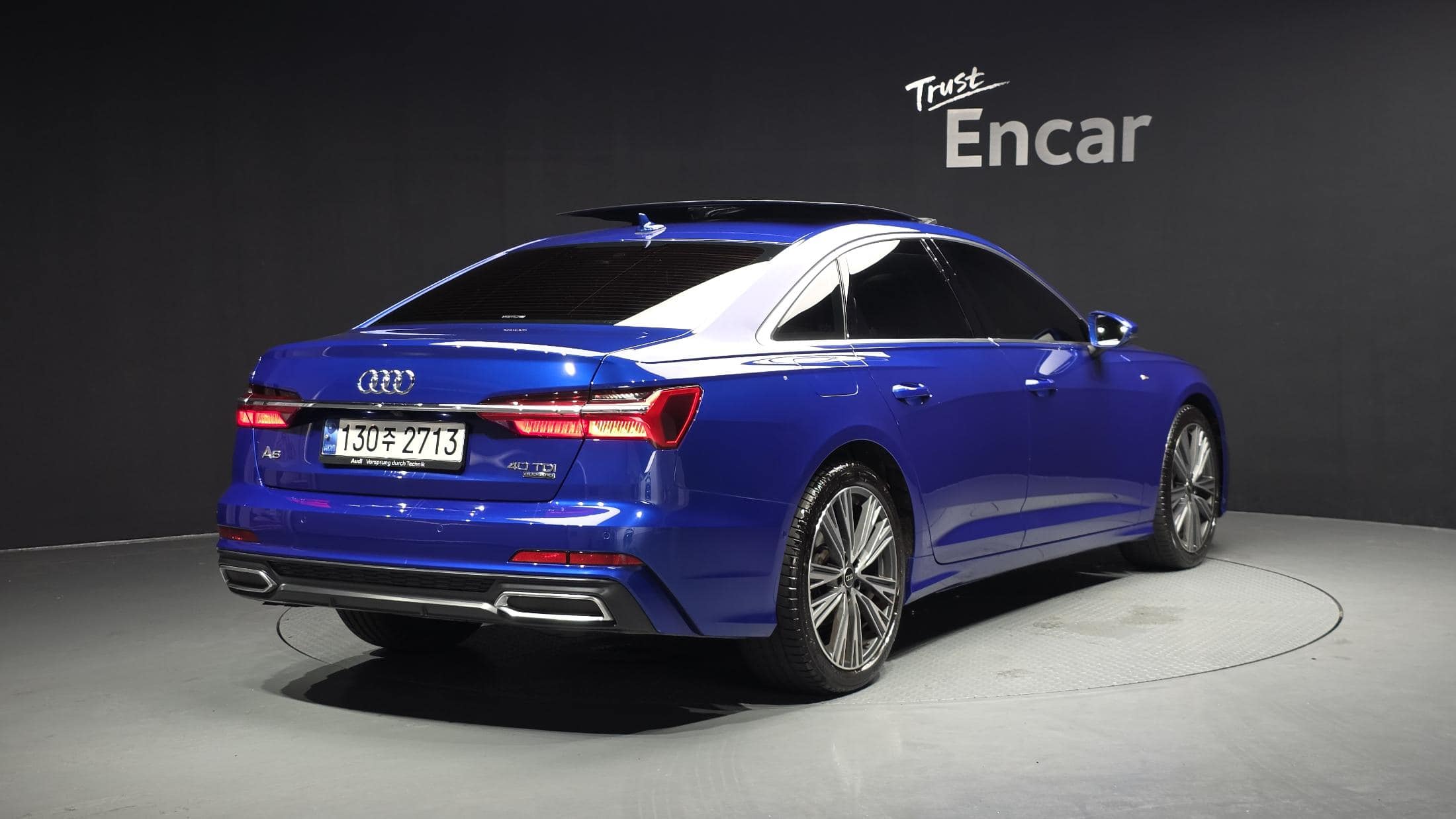 2023 AUDI A6 40 TDI Quattro Premium - 2023 أودي A6