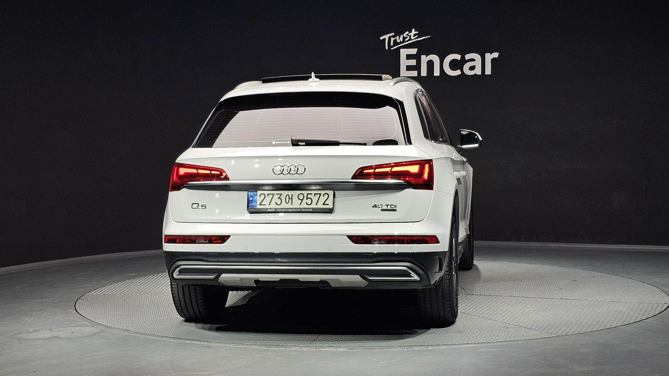 2021 AUDI Q5 40 TDI Quattro