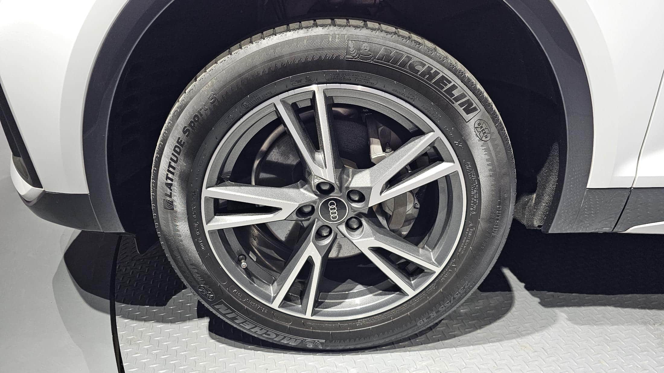 2021 AUDI Q5 40 TDI Quattro