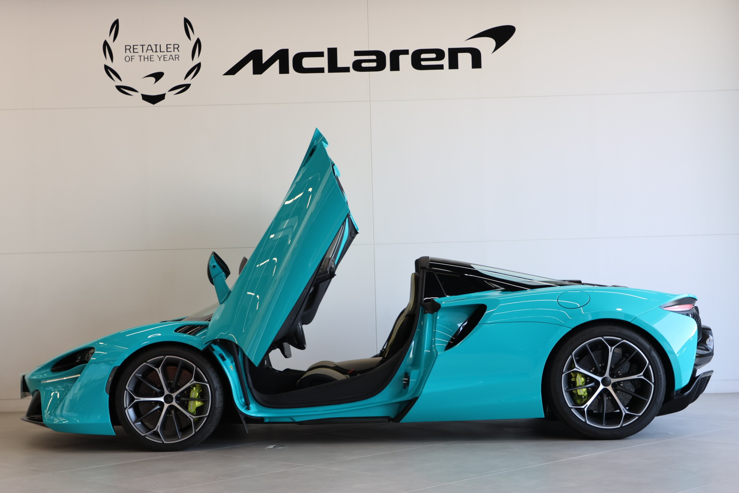 2025 McLaren Artura Spider - 2025 ماكلارين Artura Spider