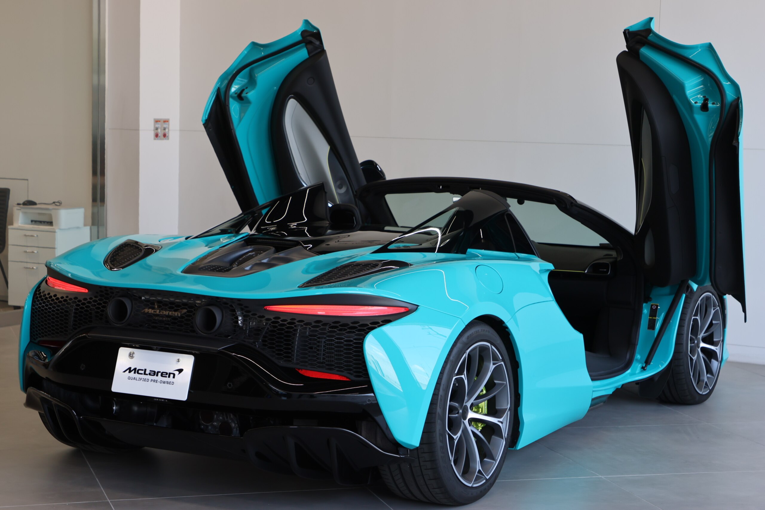 2025 McLaren Artura Spider - 2025 ماكلارين Artura Spider
