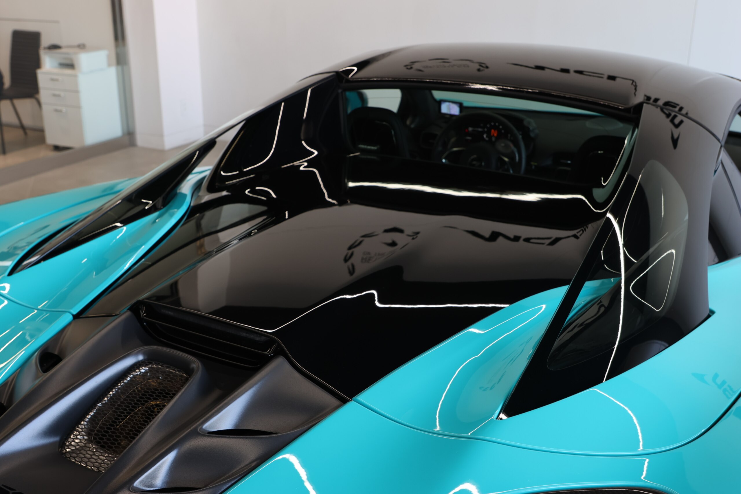 2025 McLaren Artura Spider - 2025 ماكلارين Artura Spider