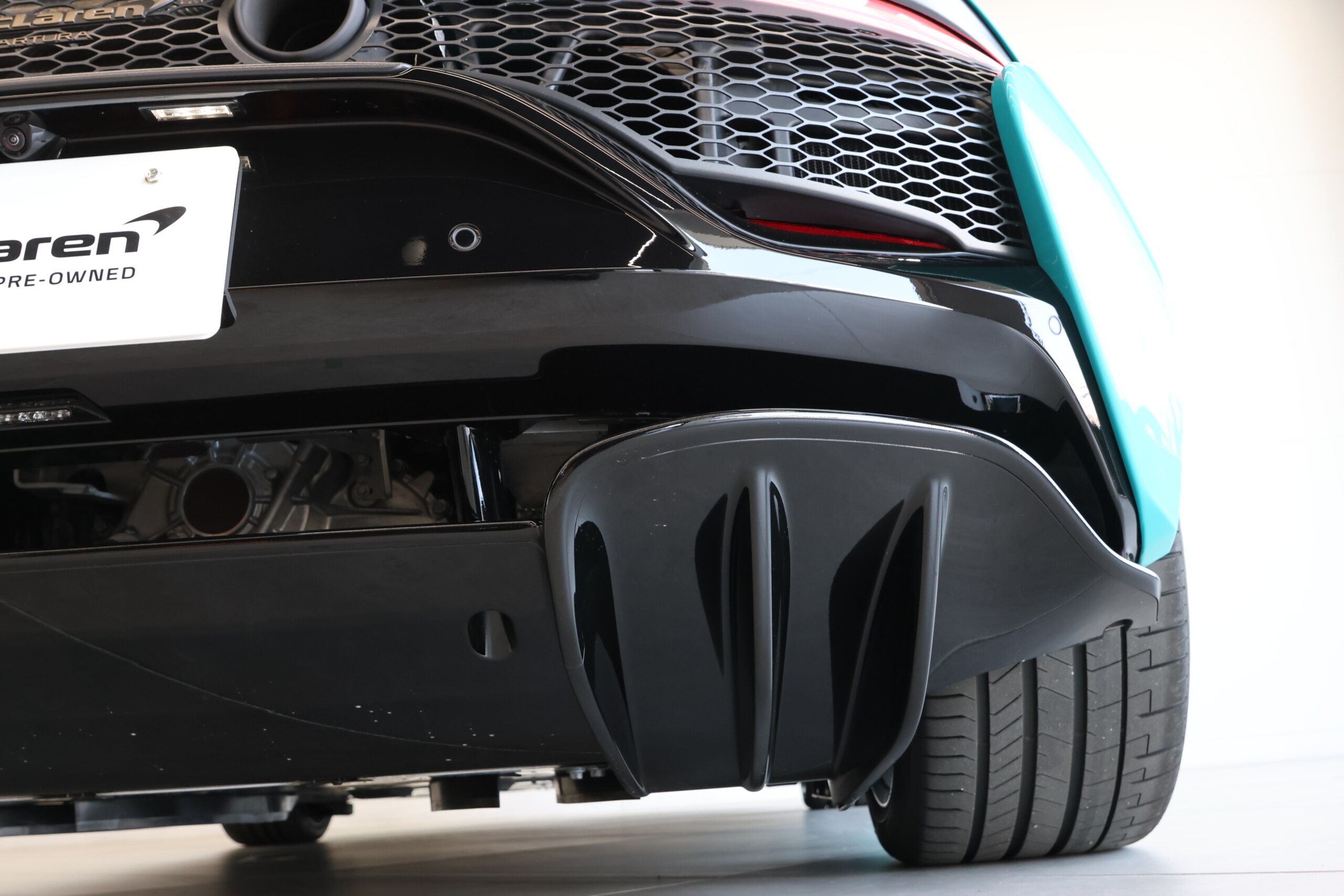 2025 McLaren Artura Spider - 2025 ماكلارين Artura Spider