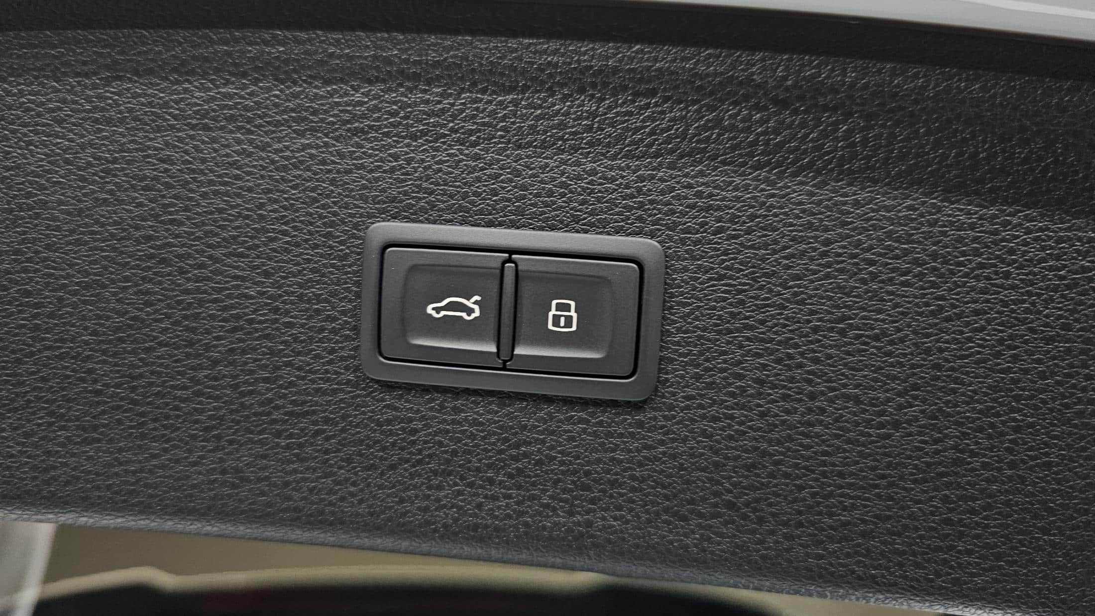 2024 AUDI Q5 45 TFSI Quattro Premium - 2024 أودي Q5