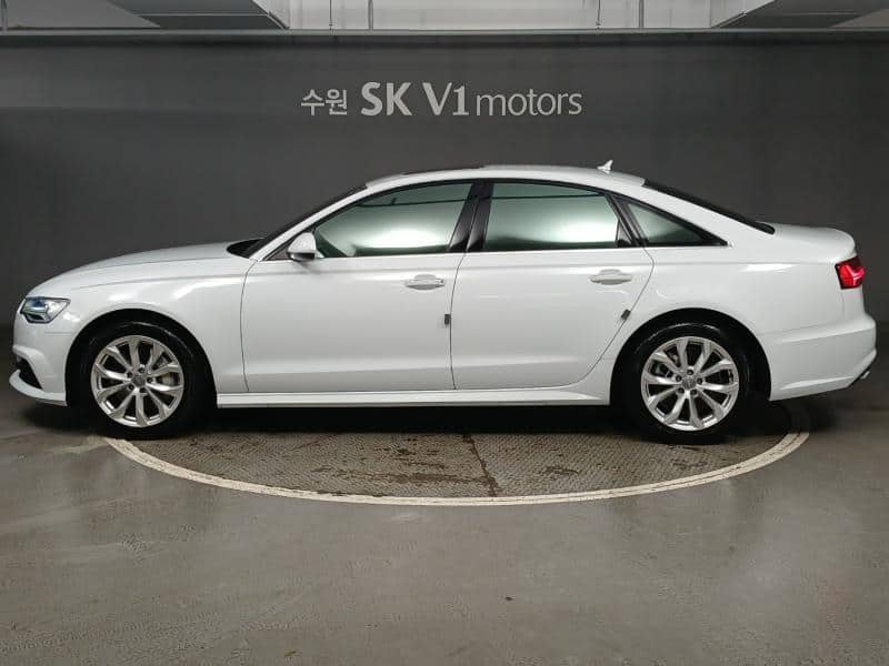 2018 AUDI A6 - 2018 أودي A6