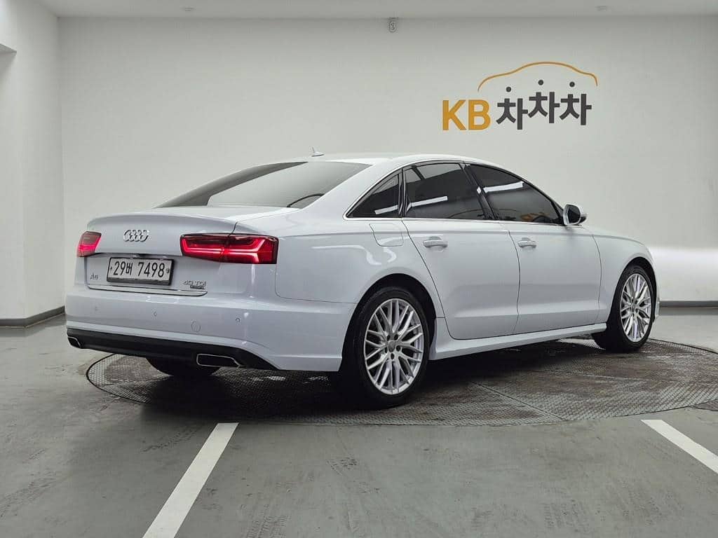 2016 AUDI A6 - 2016 أودي A6