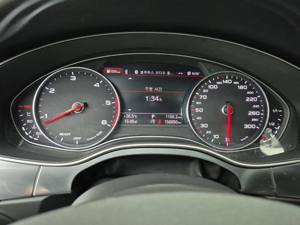2016 AUDI A6 - 2016 أودي A6