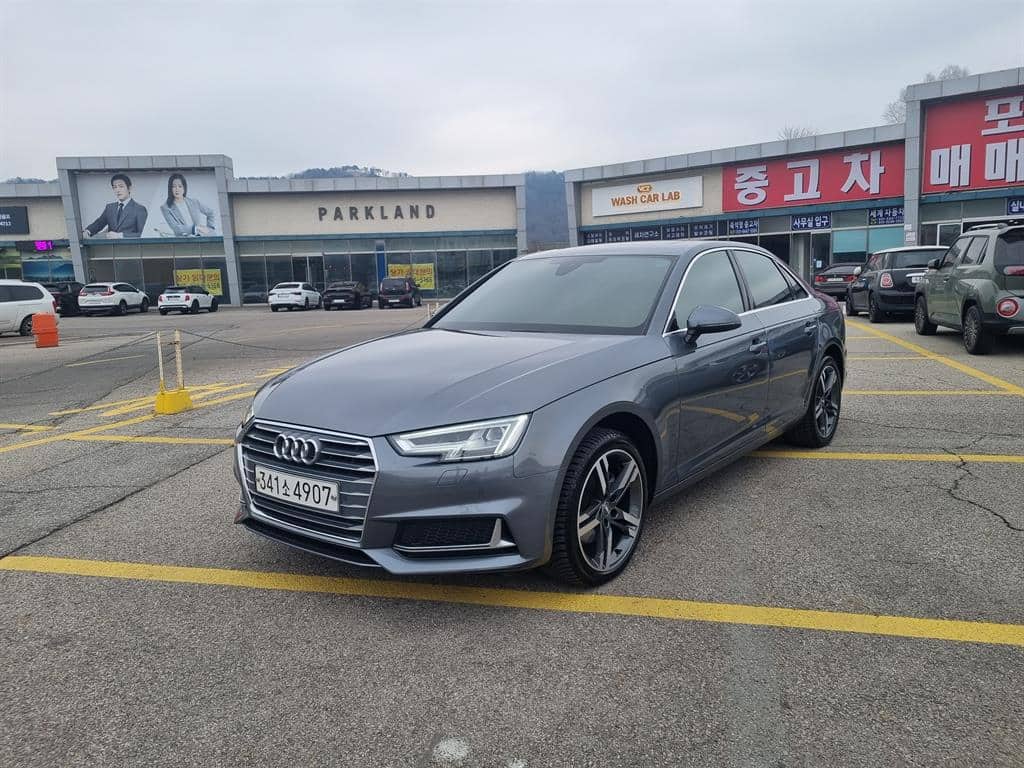 2019 AUDI A4 - 2019 أودي A4