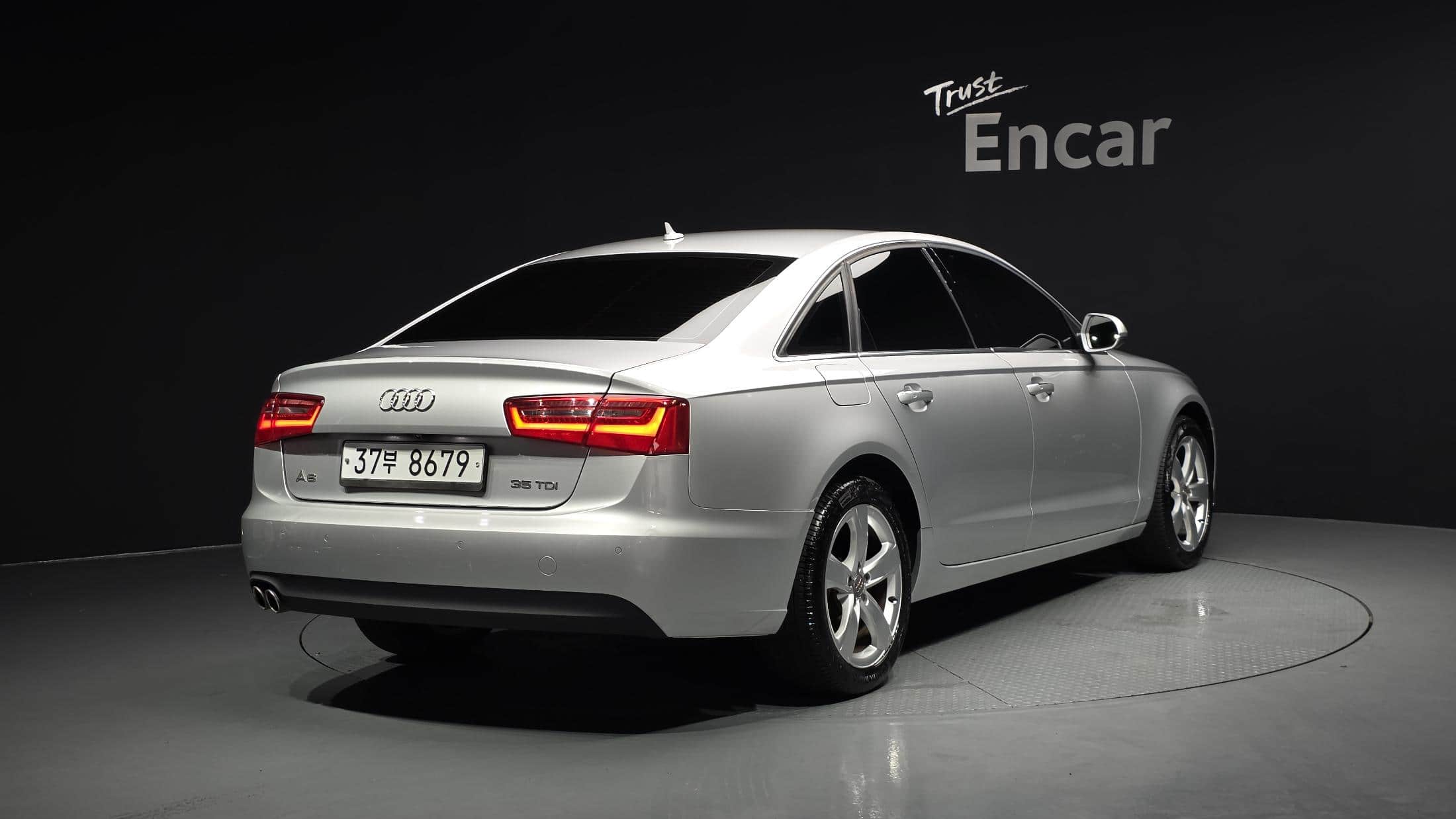 2015 AUDI A6 35 TDI Dynamic - 2015 アウディ A6