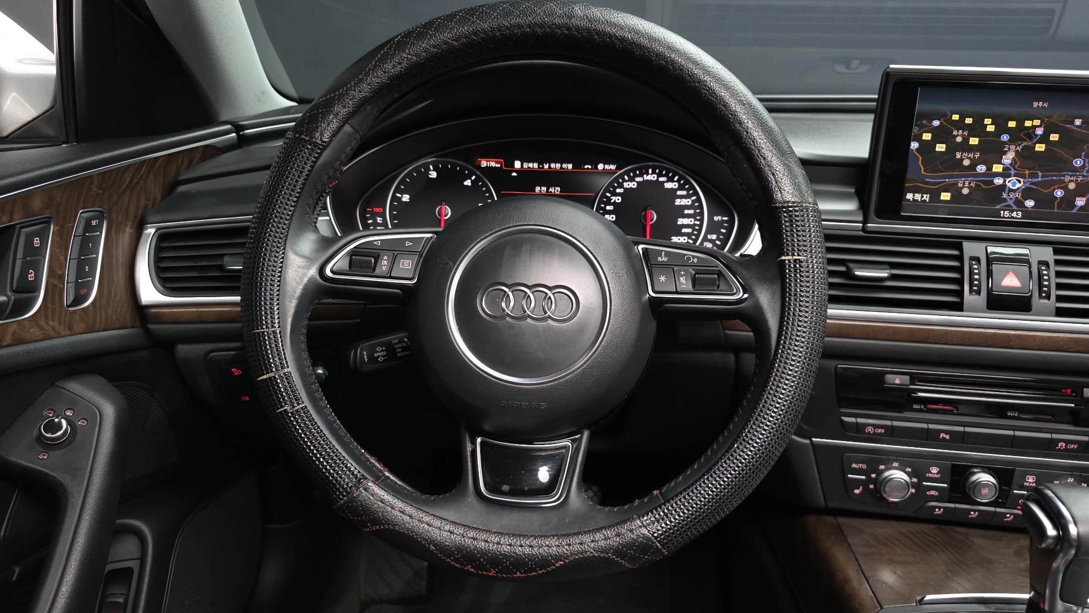 2015 AUDI A6 35 TDI Dynamic - 2015 アウディ A6