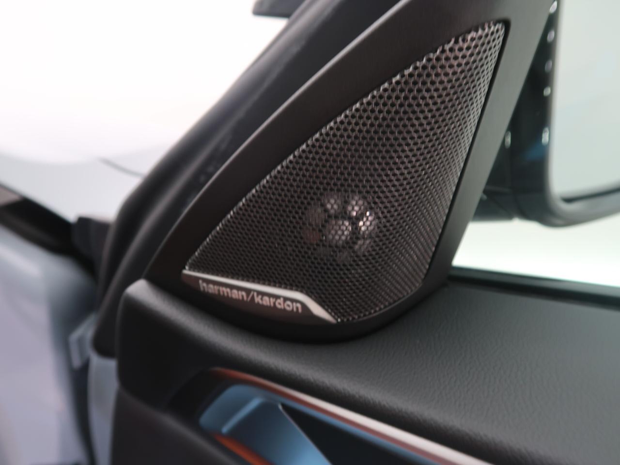 2024 BMW M4Coupe - 2024 بي إم دبليو M4Coupe
