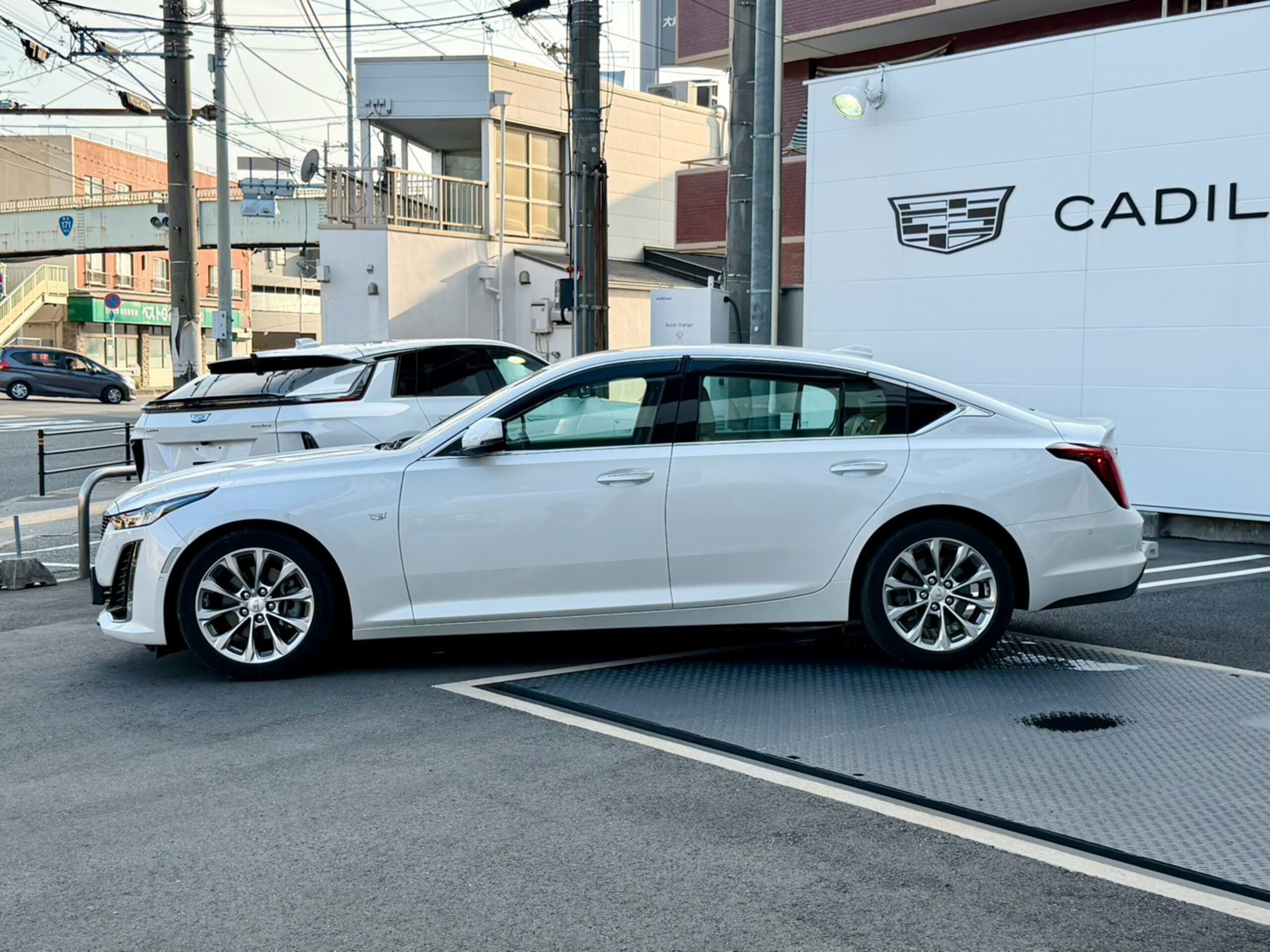 2022 Cadillac CT5 - 2022 كاديلاك CT5