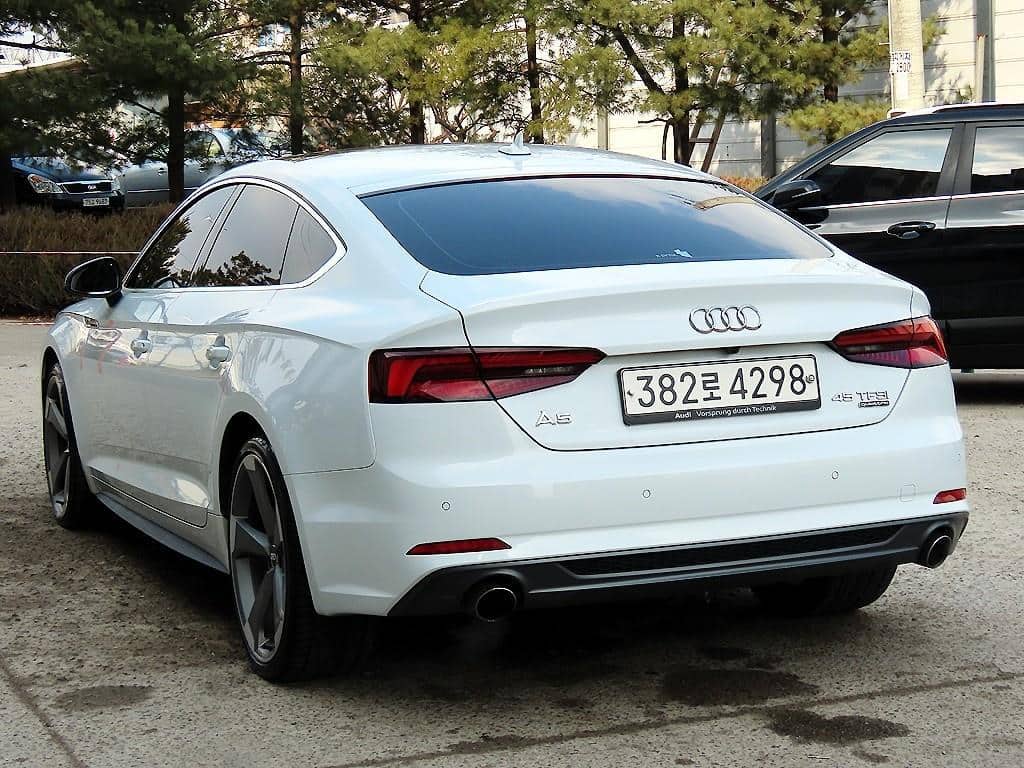 2019 AUDI A5 - 2019 アウディ A5