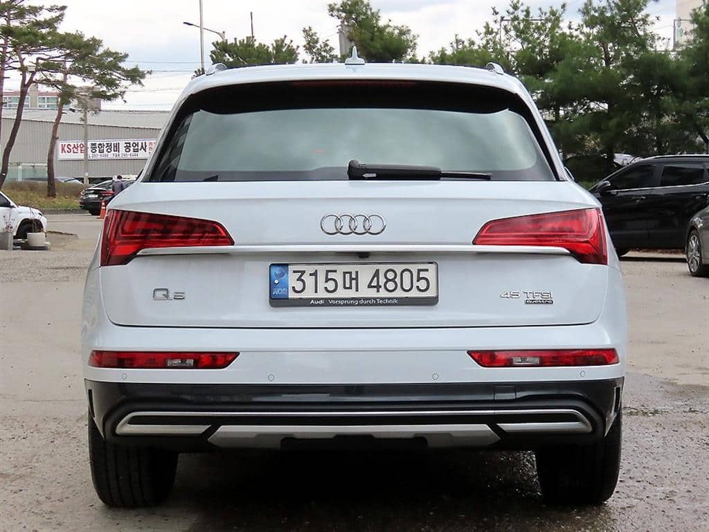2021 AUDI Q5 - 2021 アウディ Q5