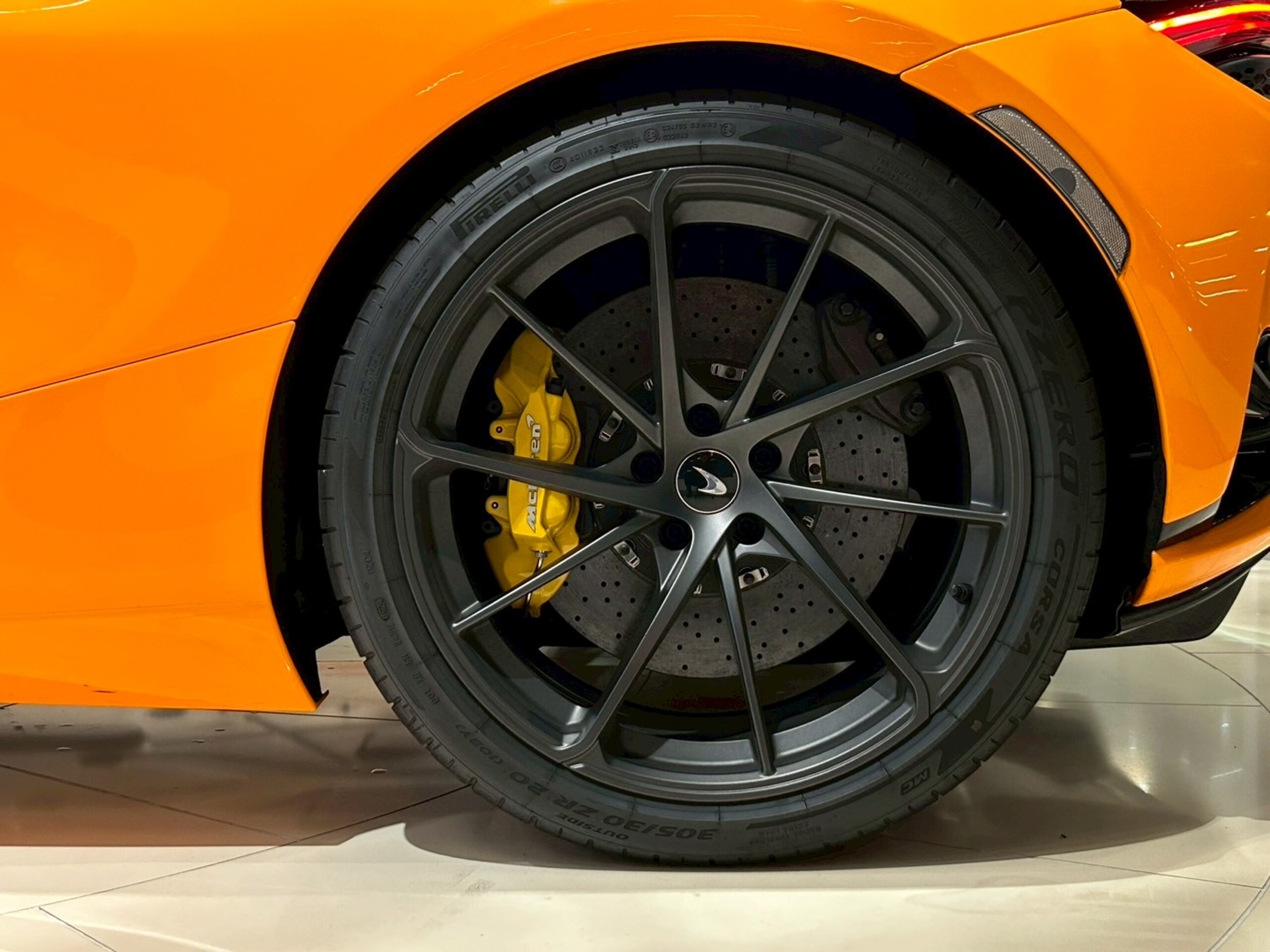 2025 McLaren 750S - 2025 ماكلارين 750S