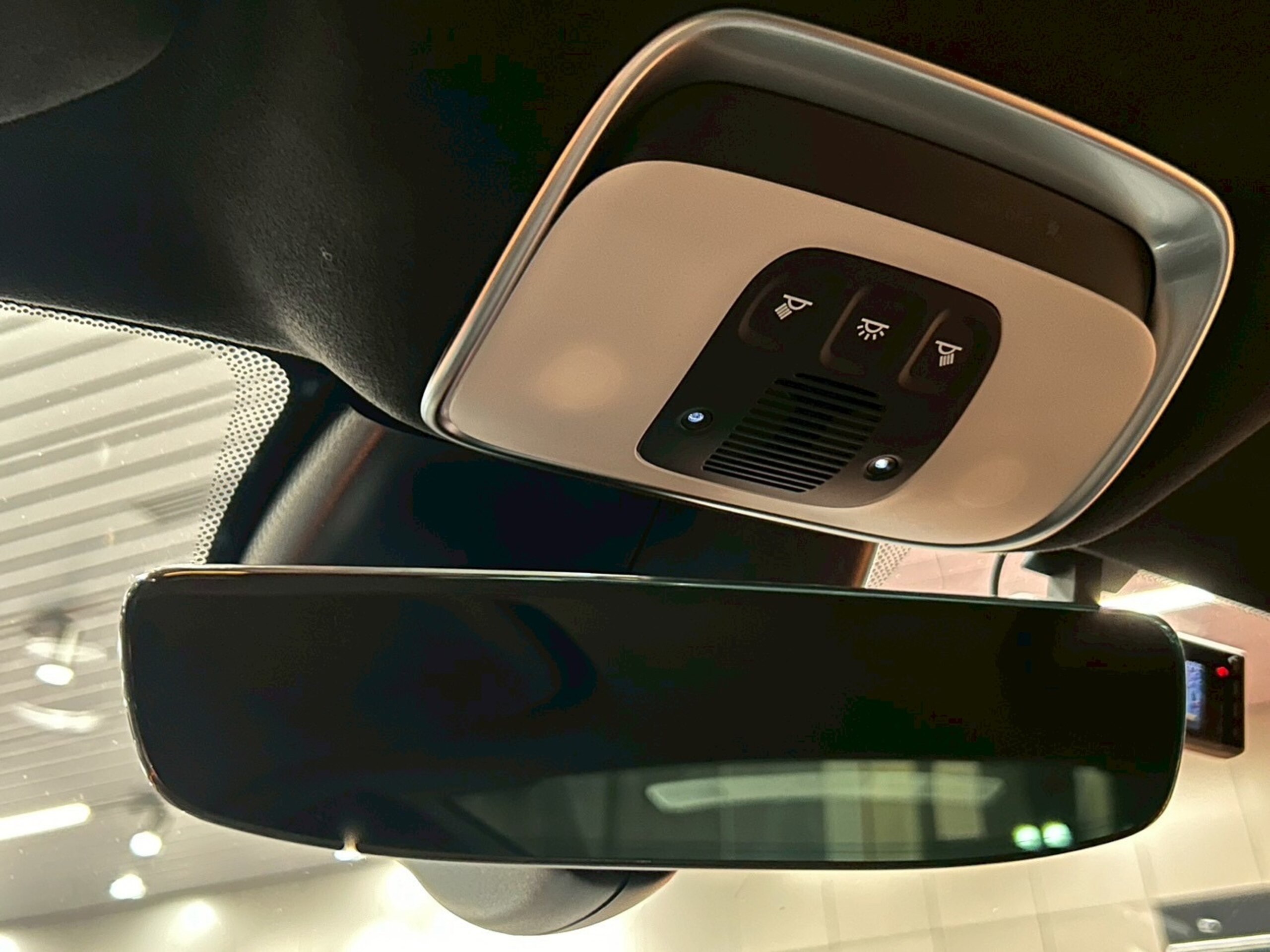 2025 McLaren 750S - 2025 ماكلارين 750S