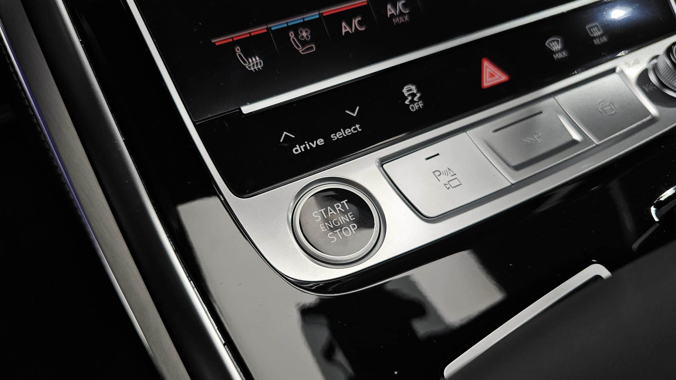 2026 AUDI Q7 55 TFSI Quattro Premium