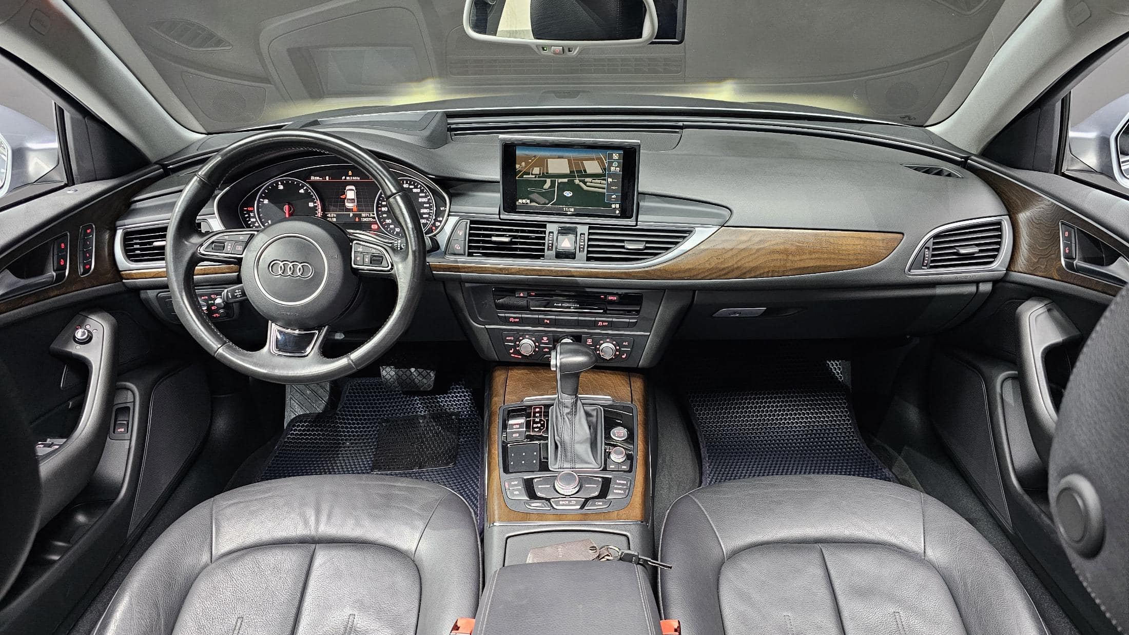 2015 AUDI A6 35 TDI Dynamic - 2015 أودي A6