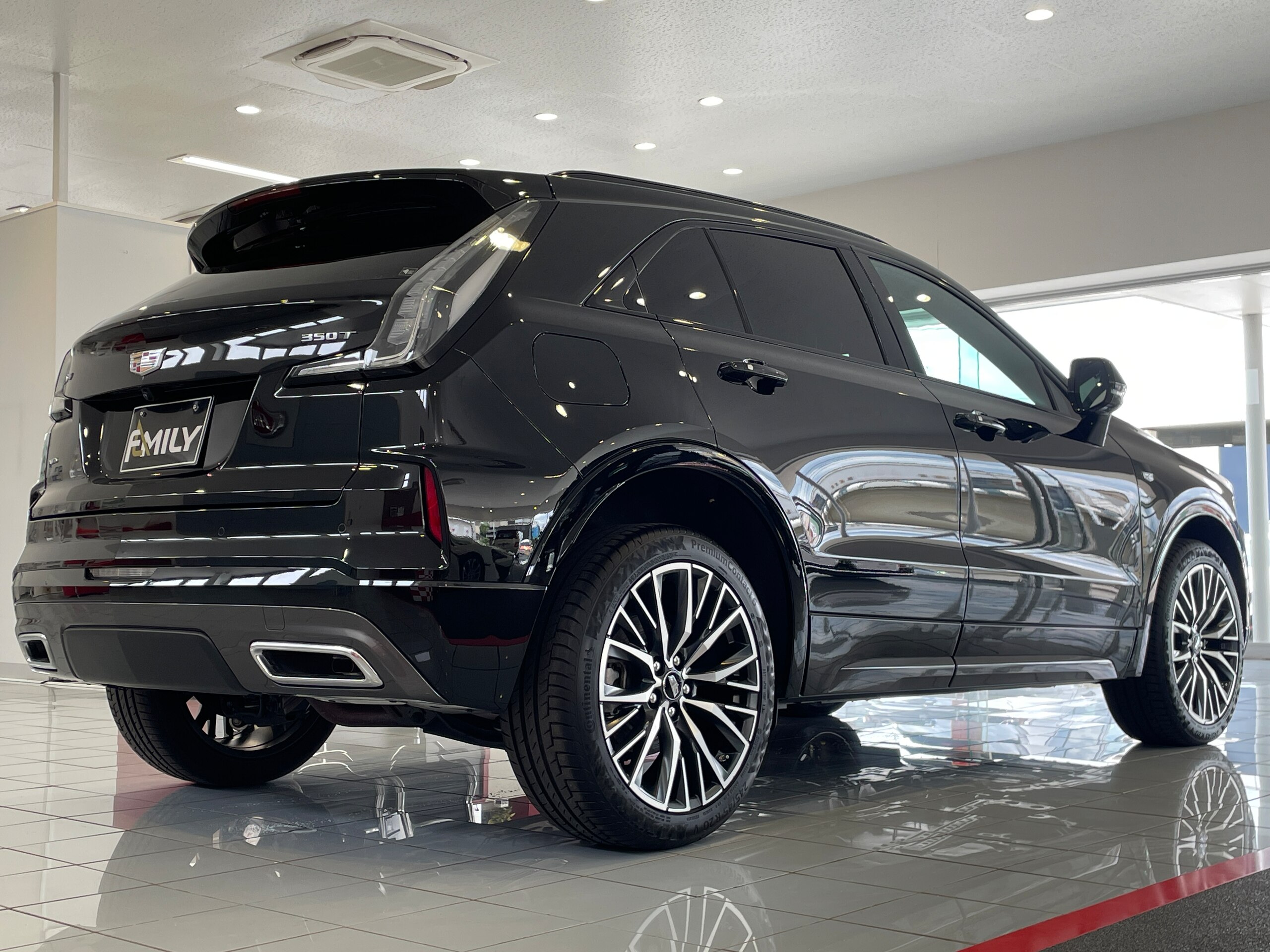 2025 Cadillac XT4