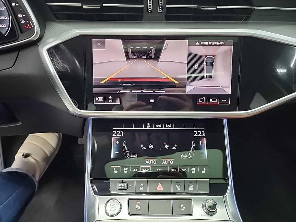 2020 AUDI A6 - 2020 アウディ A6