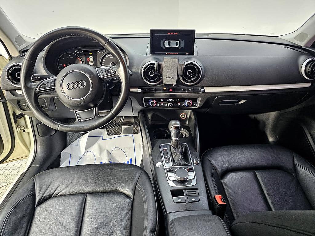 2015 AUDI A3 - 2015 أودي A3