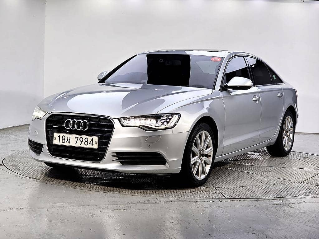 2013 AUDI A6 - 2013 أودي A6