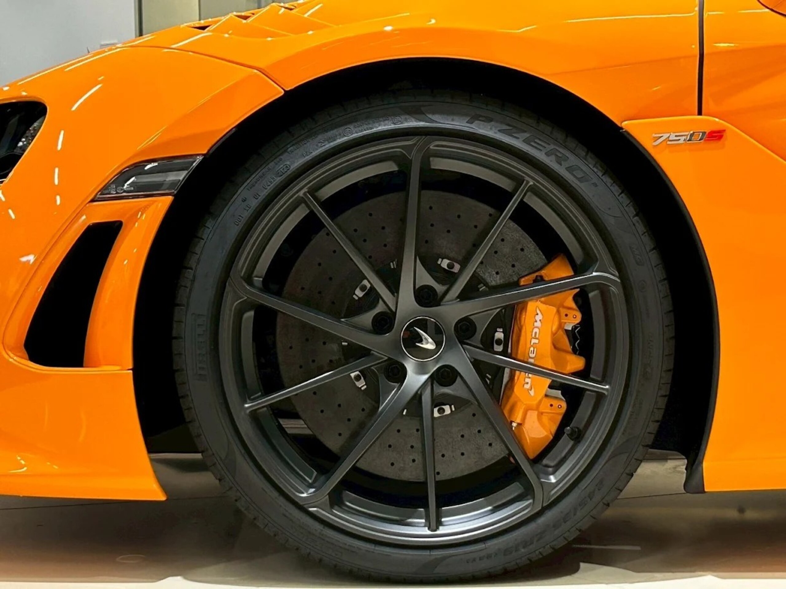 2024 McLaren 750SSpider - 2024 ماكلارين 750SSpider