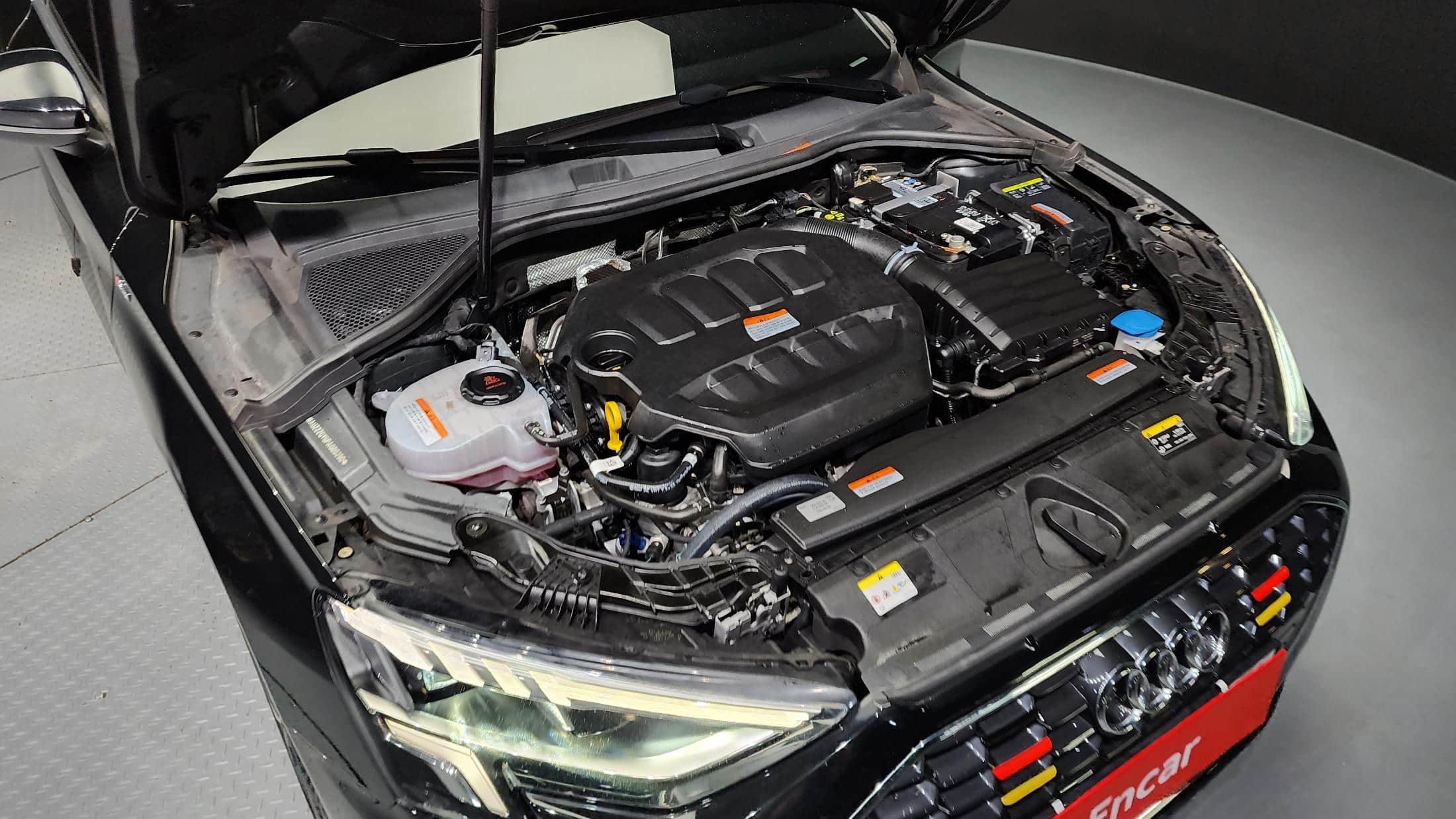 2023 AUDI A3 40 TFSI Premium - 2023 アウディ A3