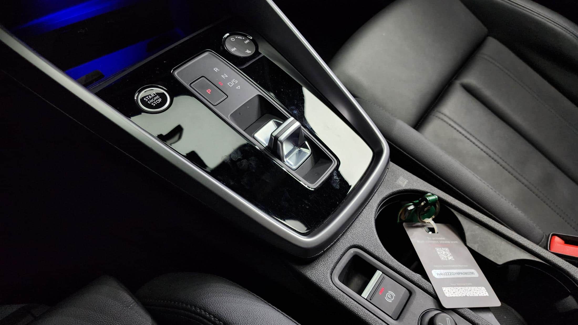2023 AUDI A3 40 TFSI Premium - 2023 アウディ A3