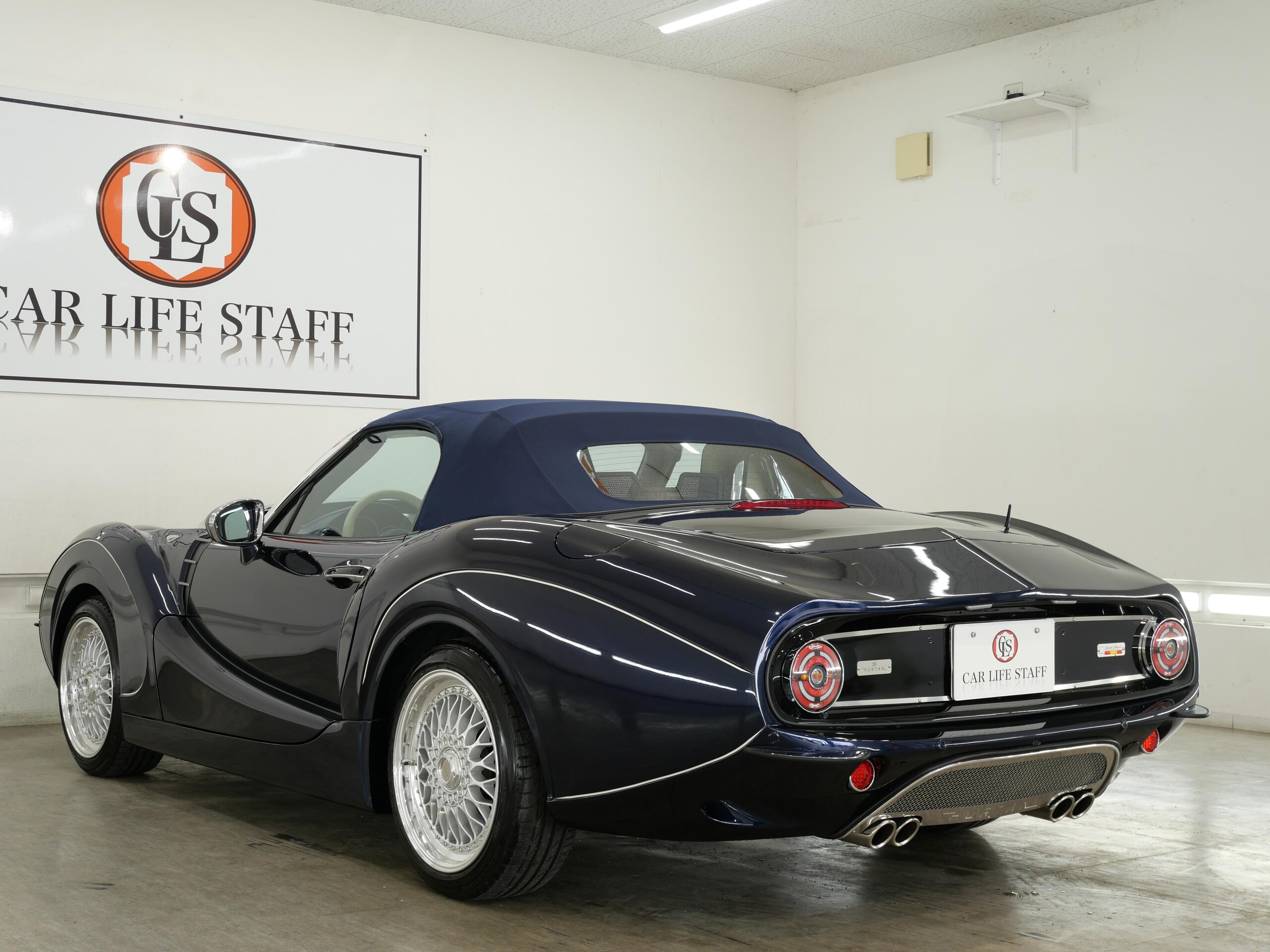2026 Hurtan Grand Albaycin - フータン グランドアルバイシン グランドアルバイシンヘリテージ 30周年記念特別仕様車 ローチンエディション 30周年記念モデルネイビーメタリック 30周年記念モデル用インテリア 30周年記念モデル17インチスポークアルミ カブリオレ 6速MT アップルカープレイ
