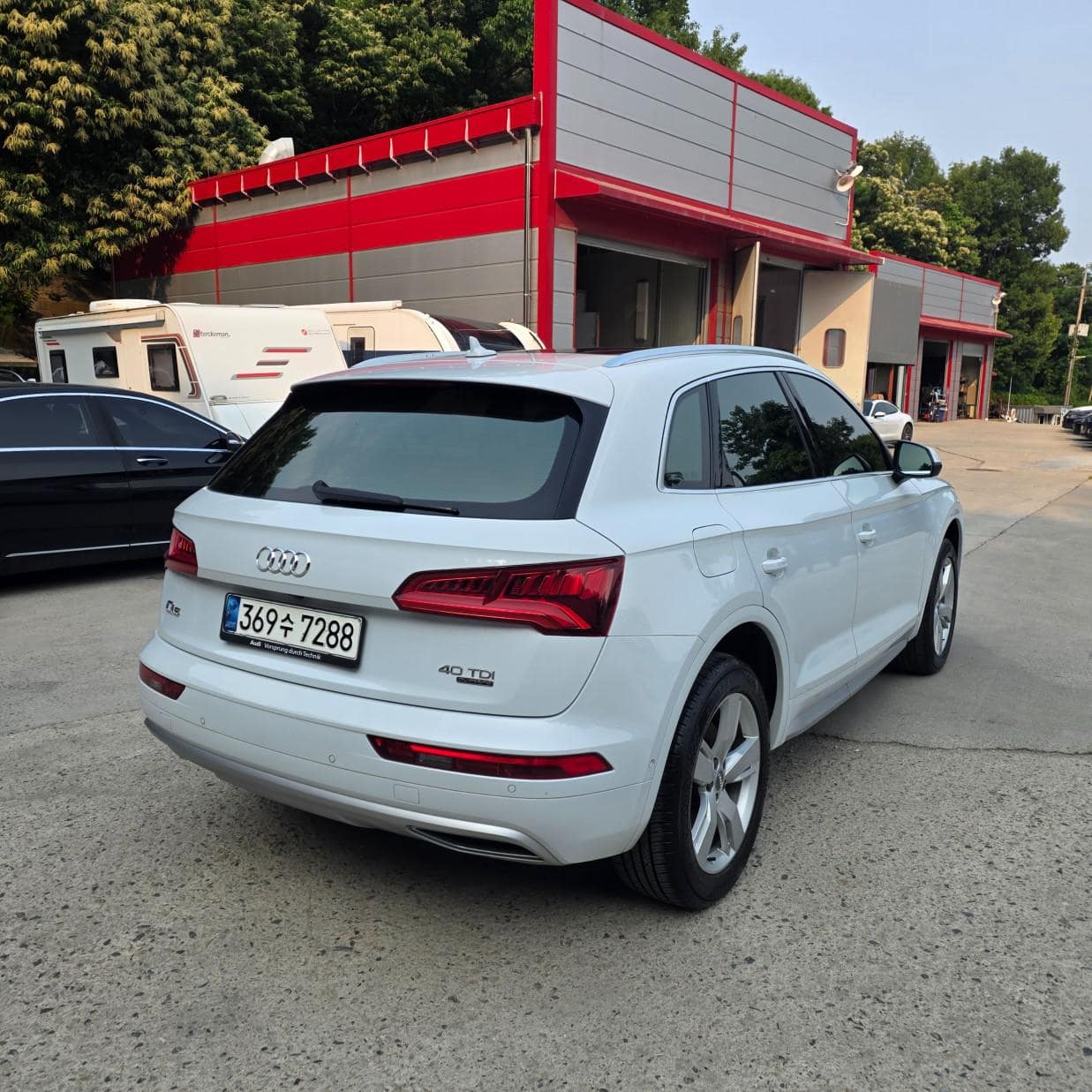 2020 AUDI Q5 40 TDI Quattro Premium