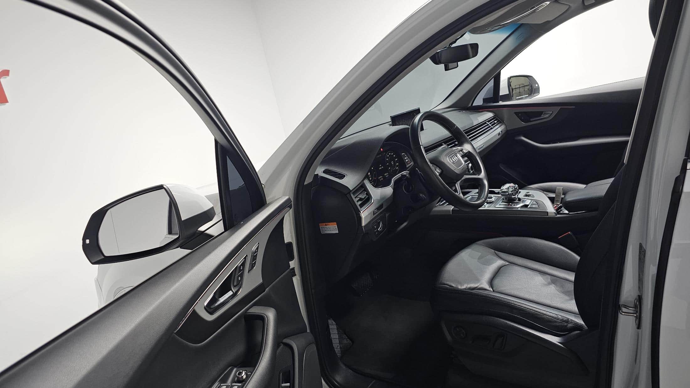 2019 AUDI Q7 45 TFSI Quattro